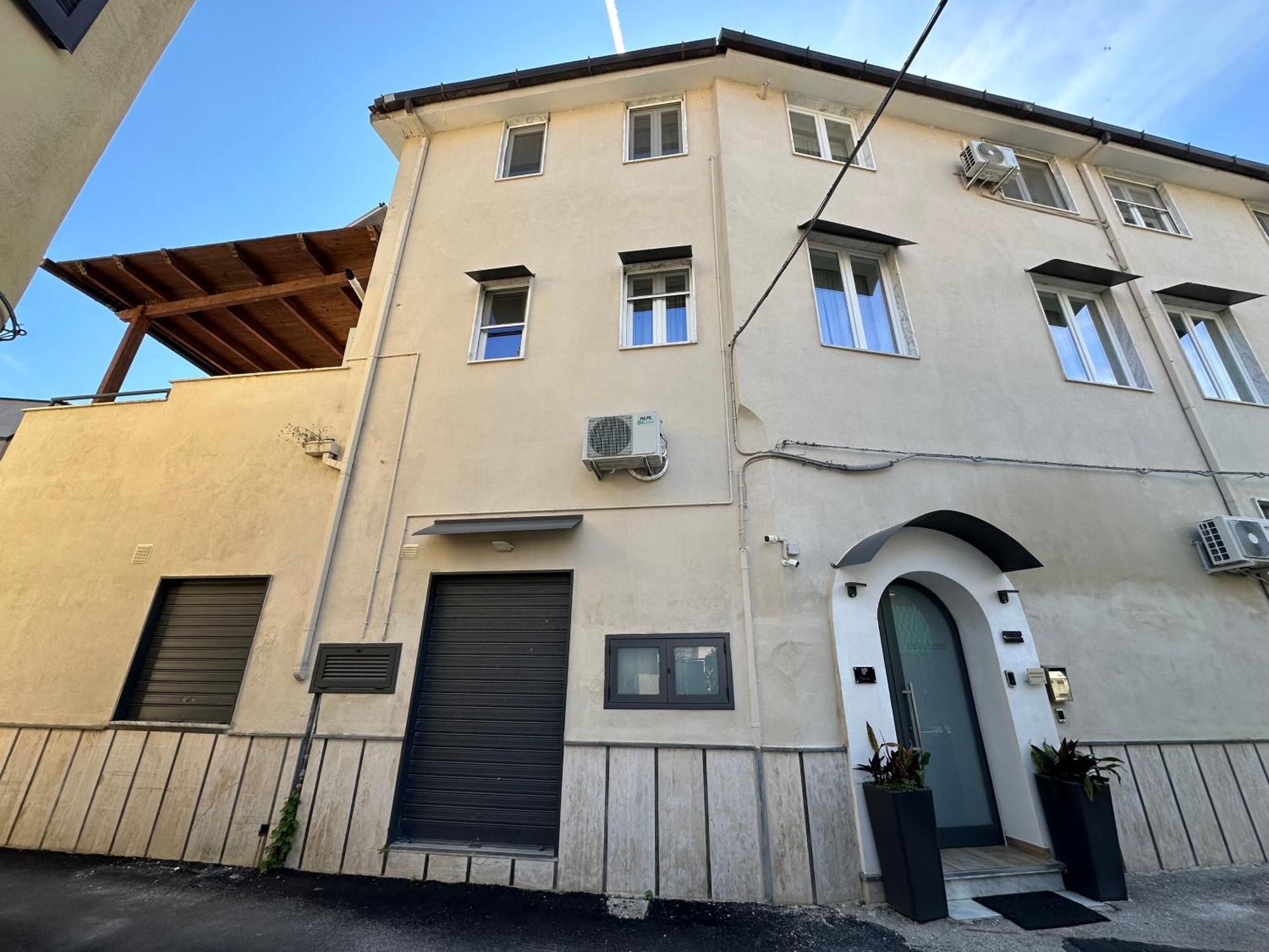 Zeta Rooms Caserta Buitenkant foto