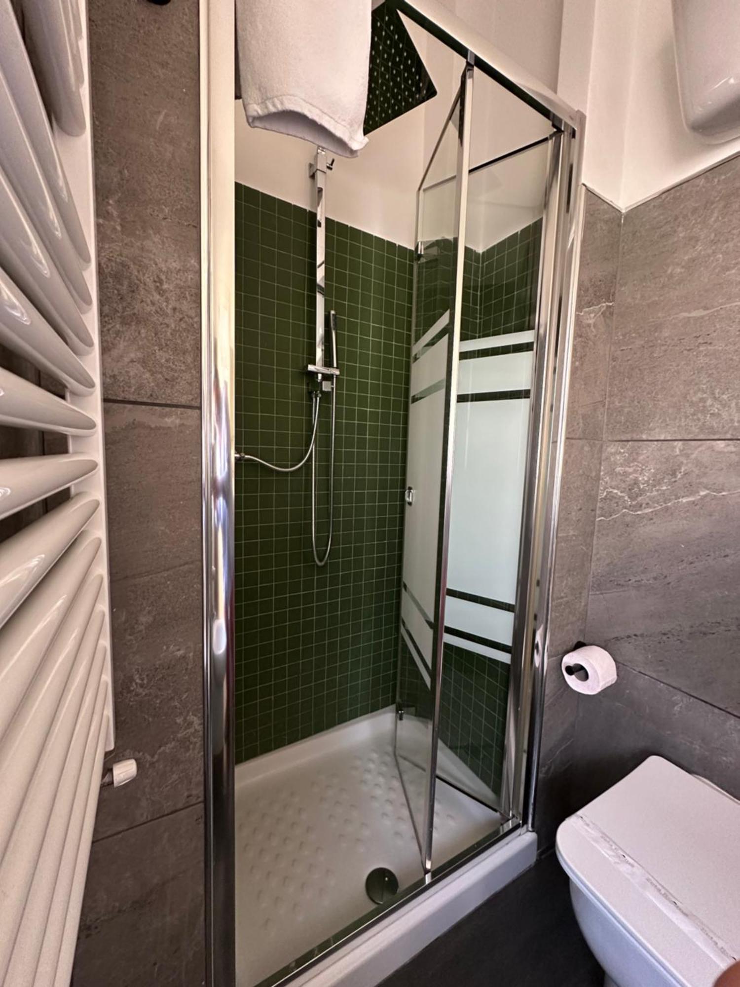 Zeta Rooms Caserta Buitenkant foto